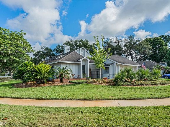 2nd image of 2651 Bent Hickory Cir