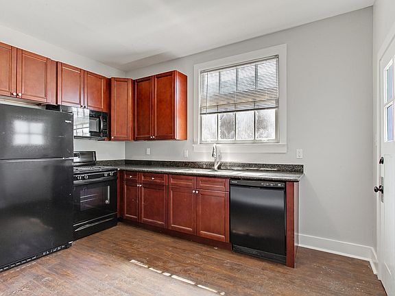 5th image of 8535 Forshey St #1