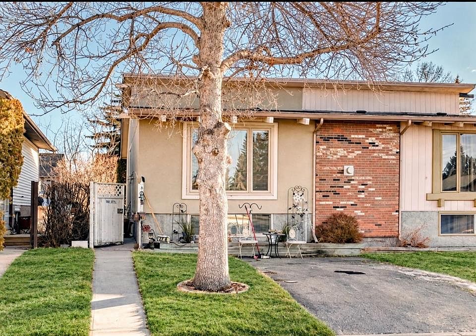 1st image of 274 W Templeview Way NE