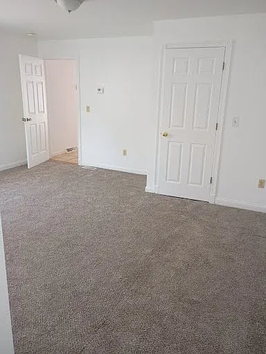 218 S Saint Clair St — Photo 7