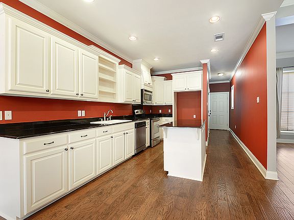 4th image of 30311 Adora Ave
