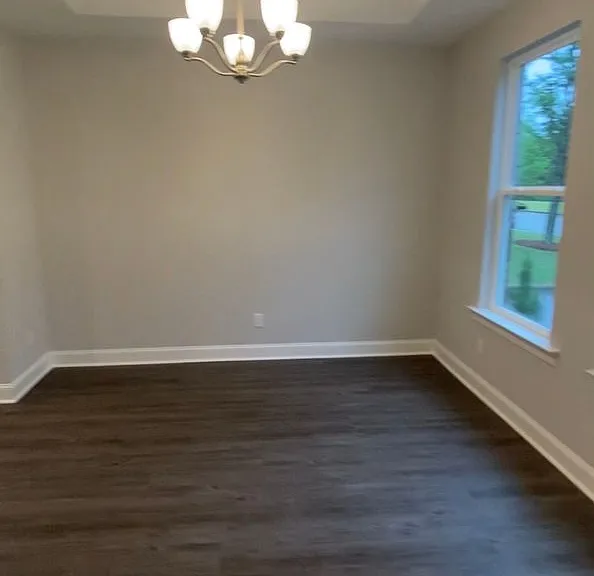 1620 Rosemary Park — Photo 10
