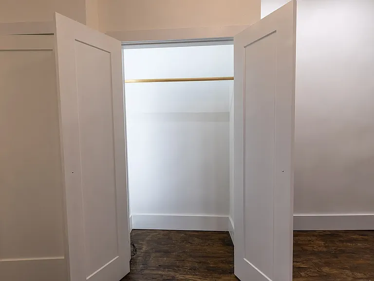 293 Montgomery St #1 — Photo 17