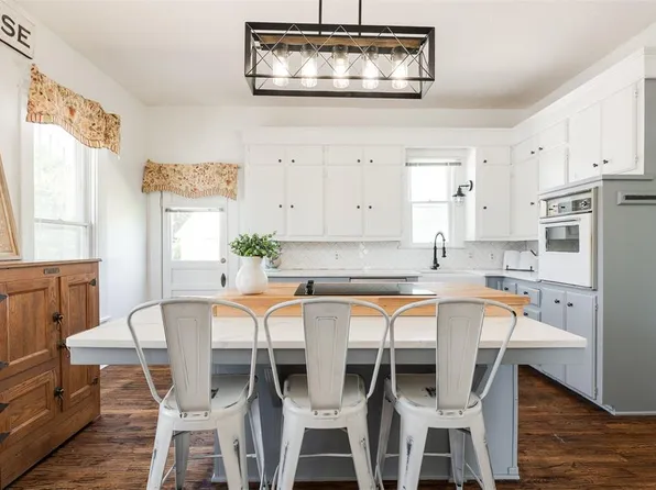 7111 E Etowah Rd, Noble, OK 73068