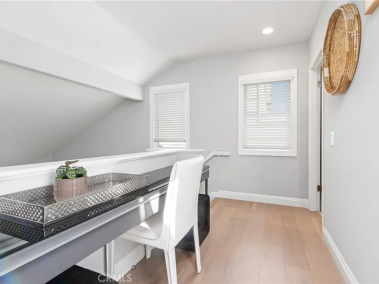 608 Poinsettia Ave #B — Photo 26