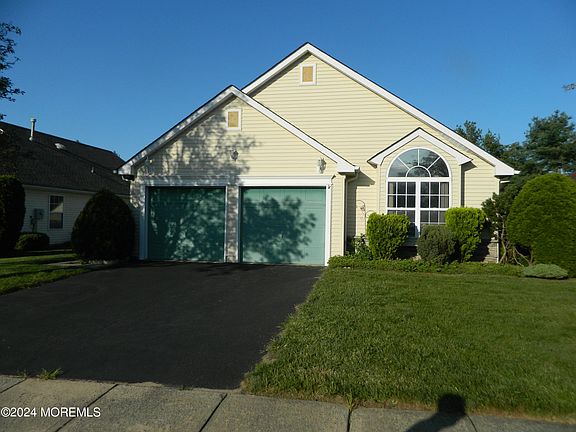 3rd image of 2560 Brenton Lane