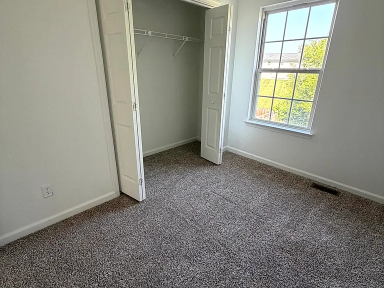 2915 Sorrell Ct — Photo 20