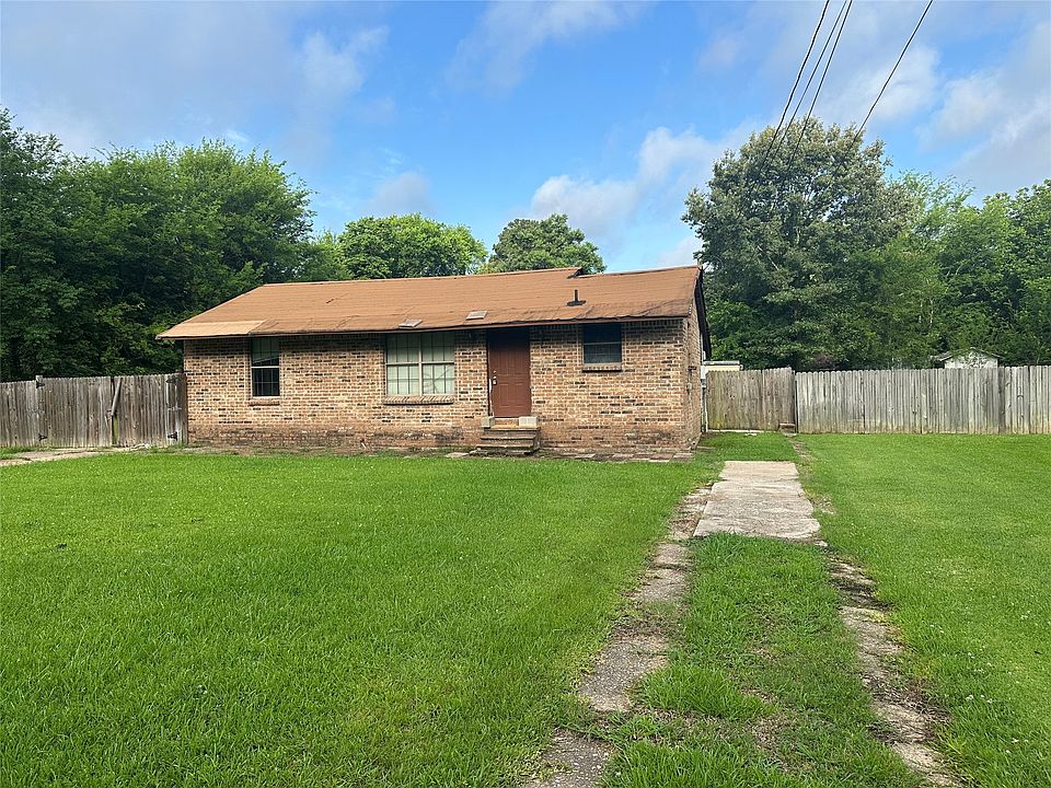 1st image of 9228 Simmons Pl