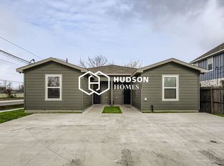9803 Turnbow St #B, Houston, TX 77029