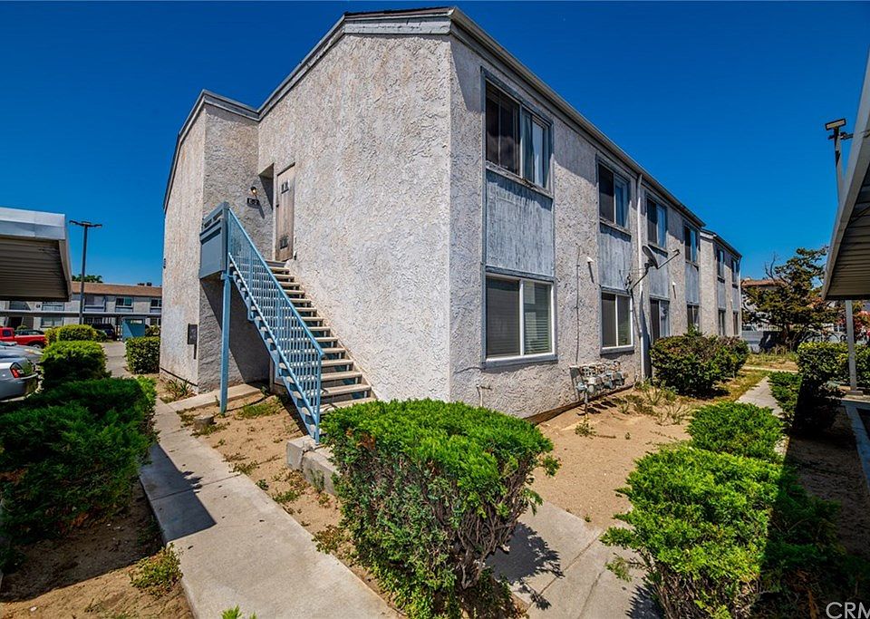1st image of 9633 Juniper Ave #25