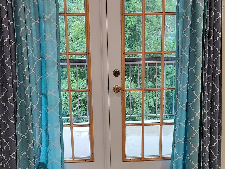 1107 Green Hollow Dr — Photo 32