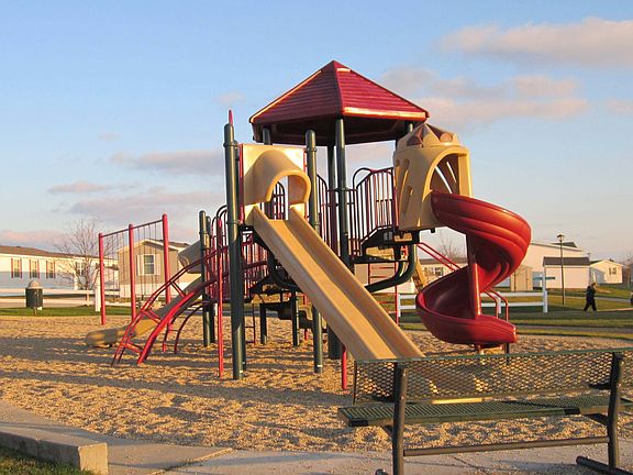 3rd image of 1132 Hunters Glen Blvd #301