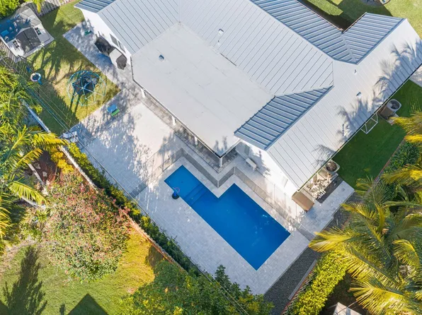 4141 NE 22nd Terrace, Lighthouse Point, FL 33064