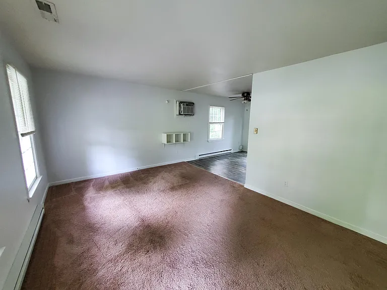 8518 Boones Trail Rd — Photo 2