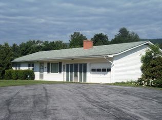 35 Kings Acre Ln, Fort Valley, VA 22652