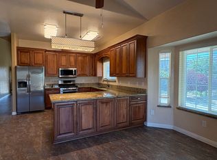 22260 Briarwood St, Tehachapi, CA 93561