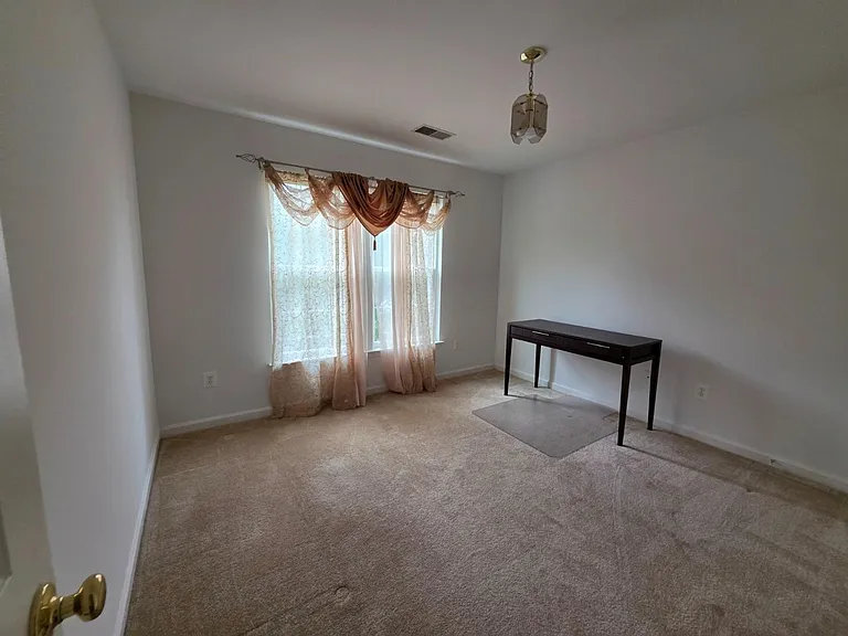 17204 Sumac Ct — Photo 26