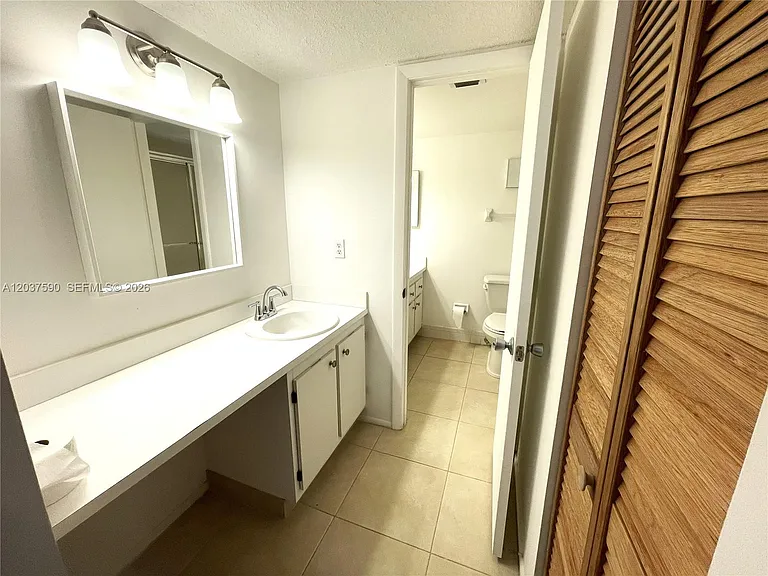 9531 Seagrape Dr #305 — Photo 20