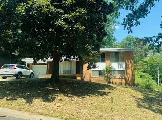 2106 Penland Dr, Benton, AR 72015