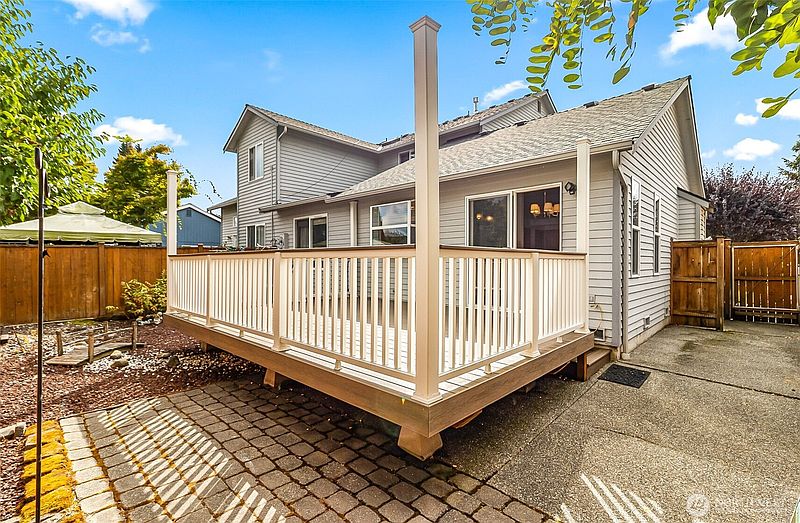 2nd image of 9520 2nd Street SE #11