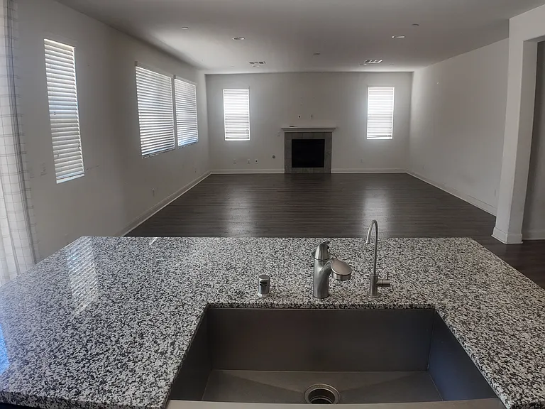 9748 La Vine Ct — Photo 8