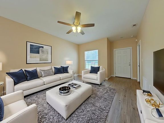 5th image of 607 Williams Ave