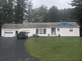 134 Sunset Dr, Saint Johnsbury, VT 05819