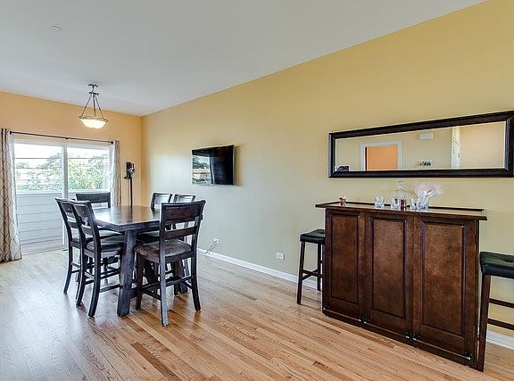 4th image of 5233 W Galewood Ave #20