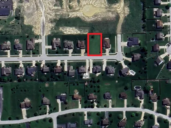 11059 Wynbrook Dr, Winfield, IN 46307