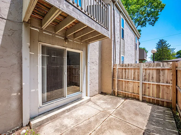 Grandview Passage — Photo 21