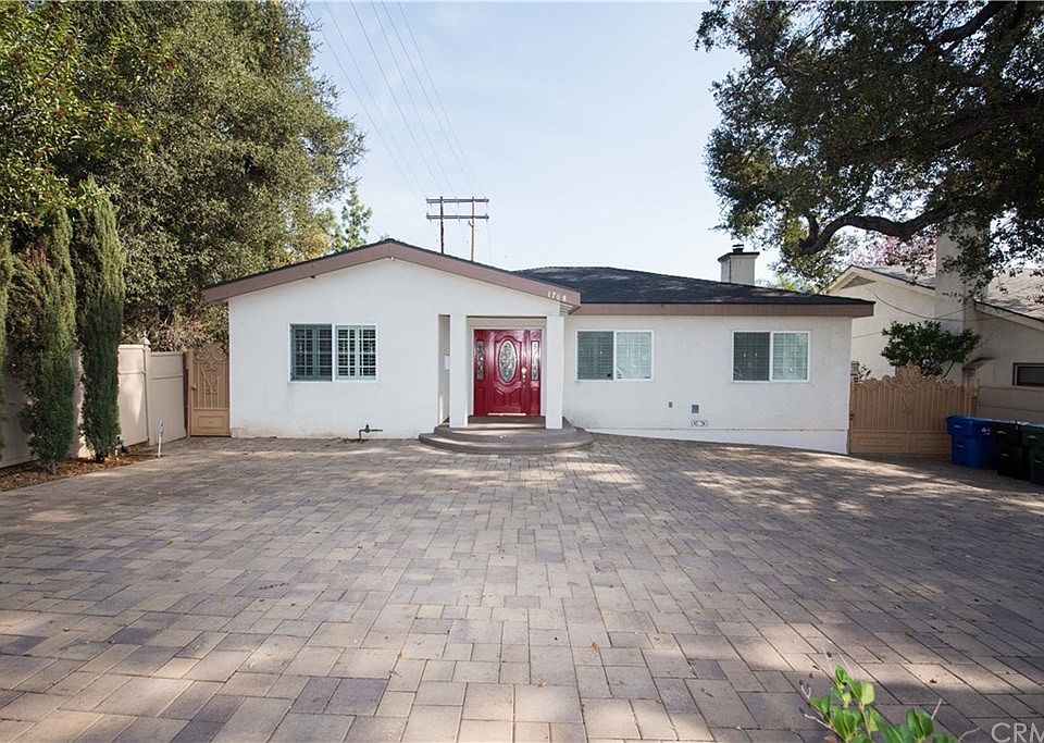1st image of 1708 N Altadena Dr