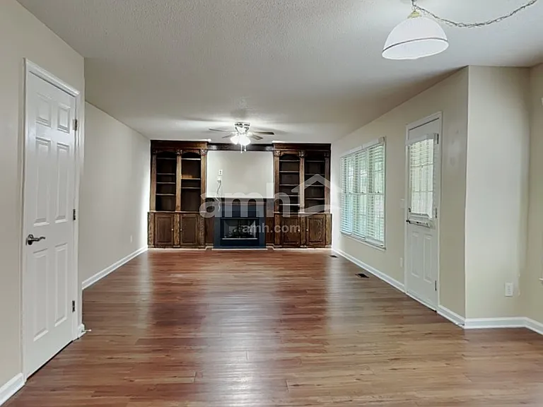 6400 Ivy Stone Dr — Photo 8