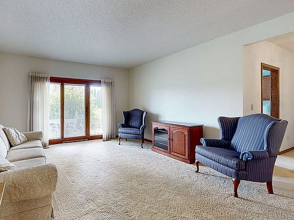 5th image of 3405 Willowridge Rd Unit A