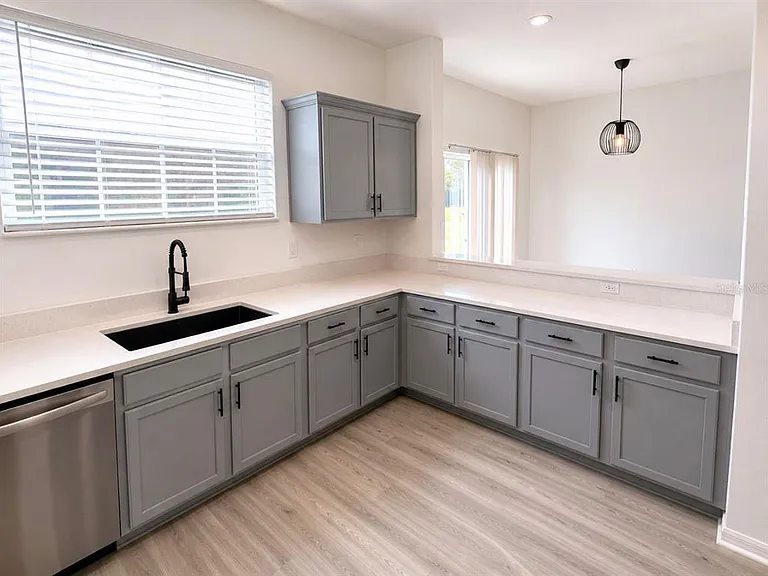 4344 Paradise Cove Ct — Photo 10