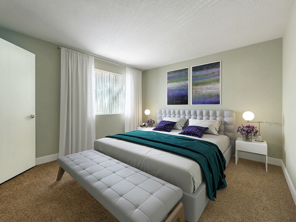 1st image of 6152 W Oakland St APT 137