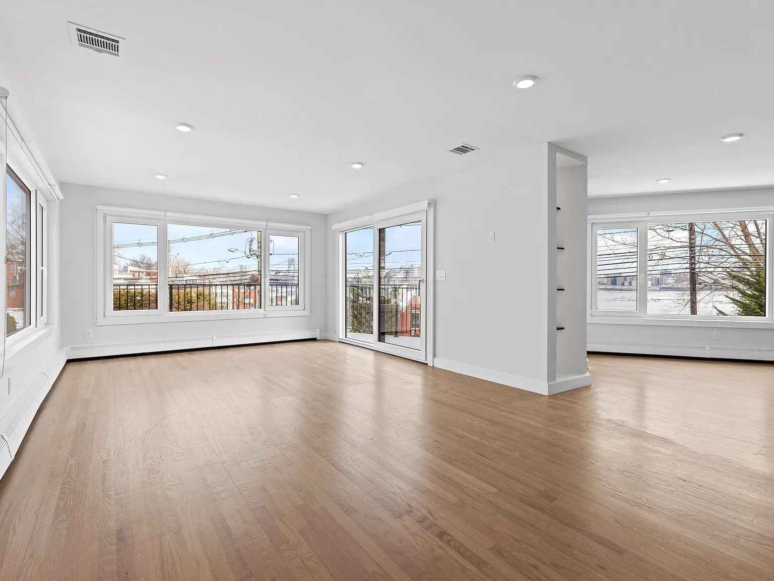 4 bed, 1650 sqft, $6,000 — Photo 3