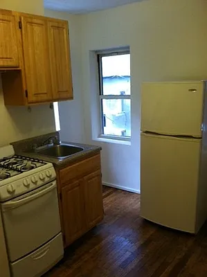 Rented by FirstService Realty (legacy) | media 14