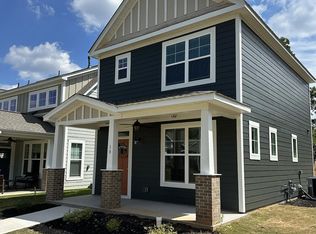 10 Cottage Knoll Cir, Greenville, SC 29609