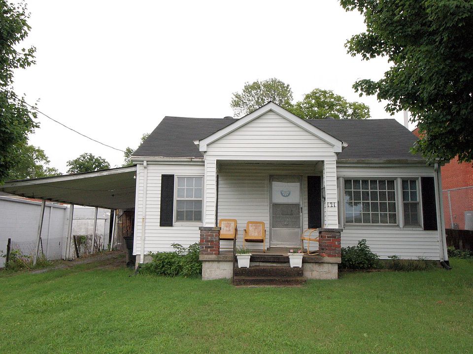 1st image of 121 S Hickory Ave