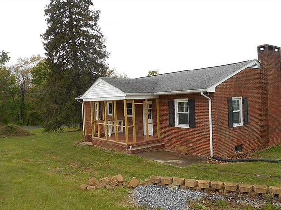 2nd image of 702 Osceola Ave
