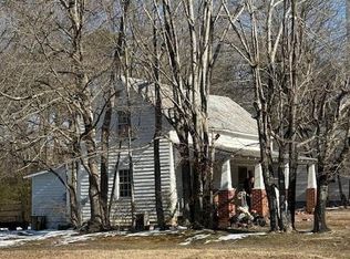 906 Plank Rd, South Hill, VA 23970