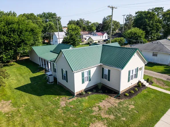 115 N 2nd St, Frankfort, OH 45628