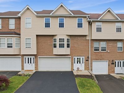 1102 Wingate Dr, Pittsburgh, PA, 15205
