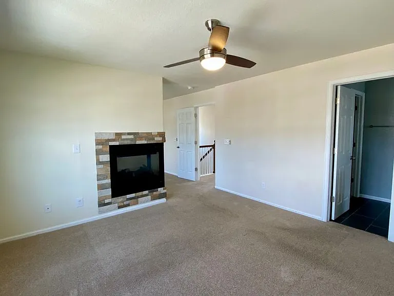 7605 Dobbs Dr — Photo 18