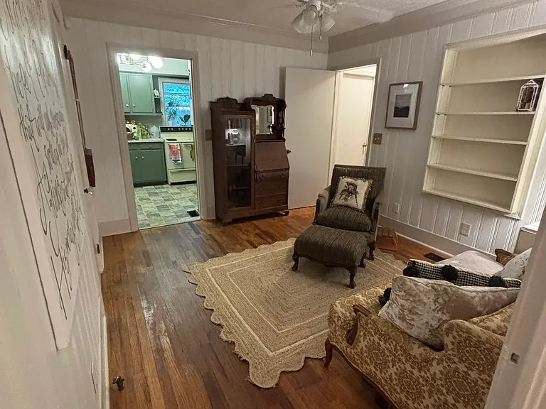 3836 Conrad Dr — Photo 11