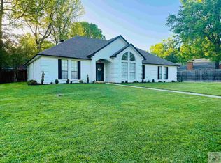 111 Honeysuckle St, New Boston, TX 75570