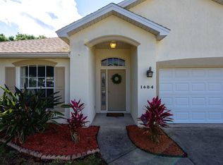 1484 Surrey Park Dr, Port Orange, FL 32128