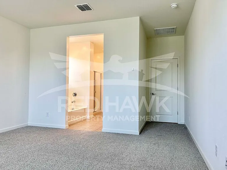 12641 W State Ct — Photo 9