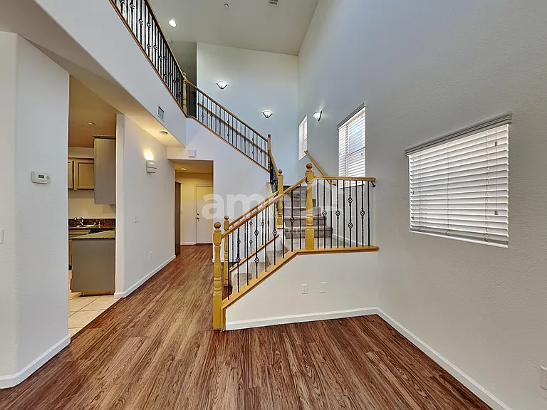 10438 Tuscany Rose Ct — Photo 5