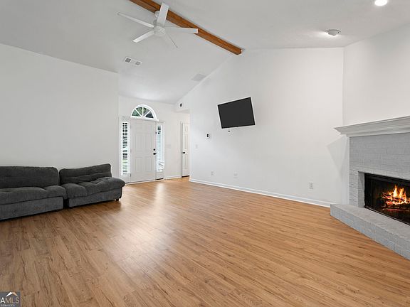 5th image of 7745 Antebellum Ln